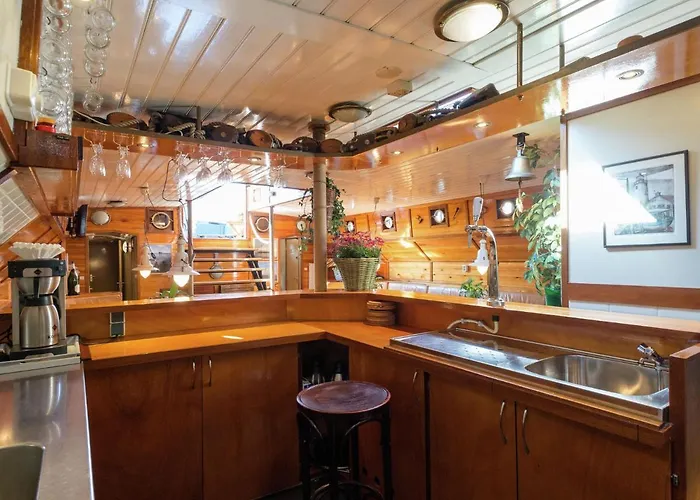 Boat In Leiden Near City Center & Museums *