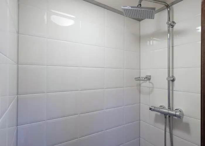 Hotel na wodzie Boat In Leiden Near City Center & Museums Lejda